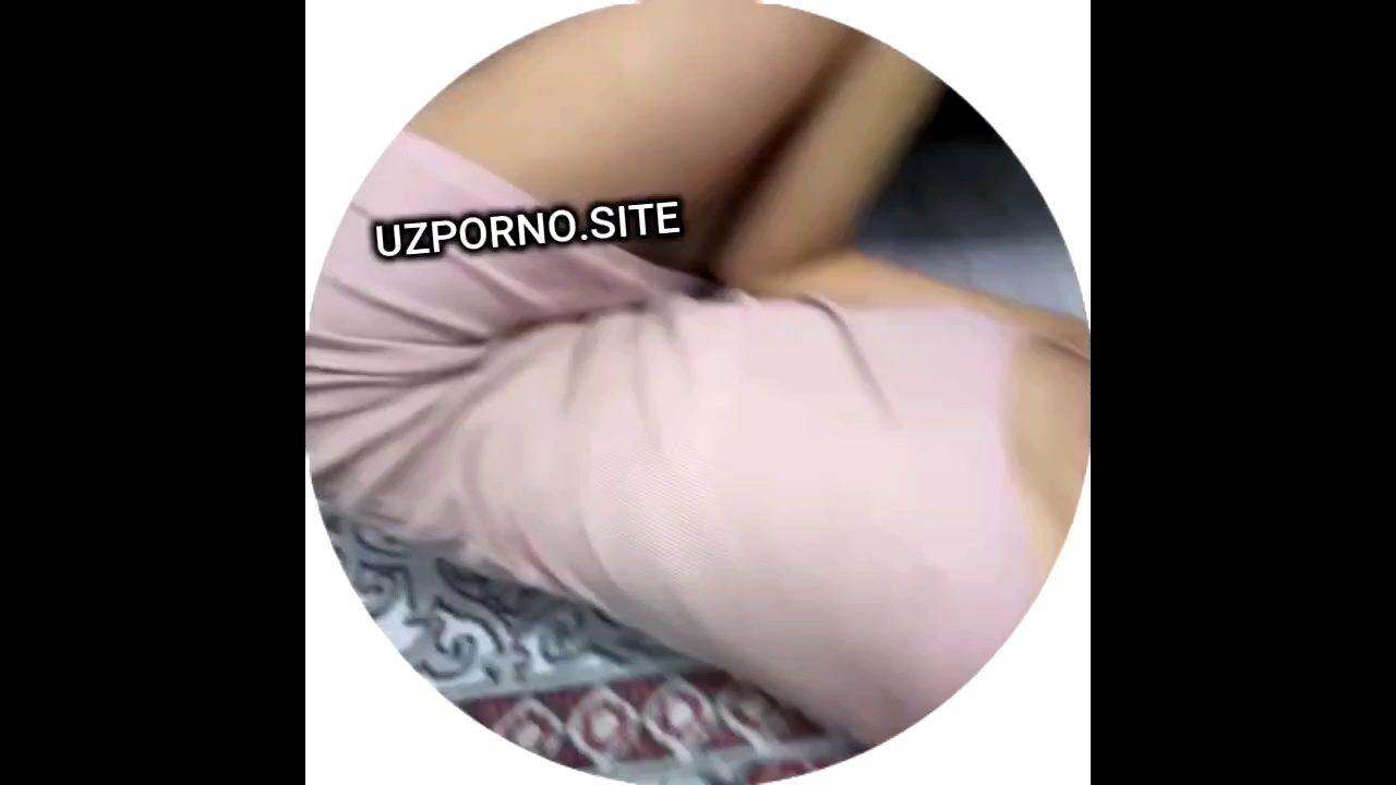 Новая подборка круглых видео с голыми узбечками из мессенджера Telegram